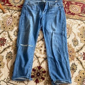 Lucky Brand Mollie Crop with ripped knee